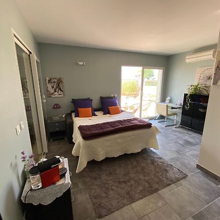 Bed and Breakfast Les Pieds Dans L'Eau Sète Exterior foto